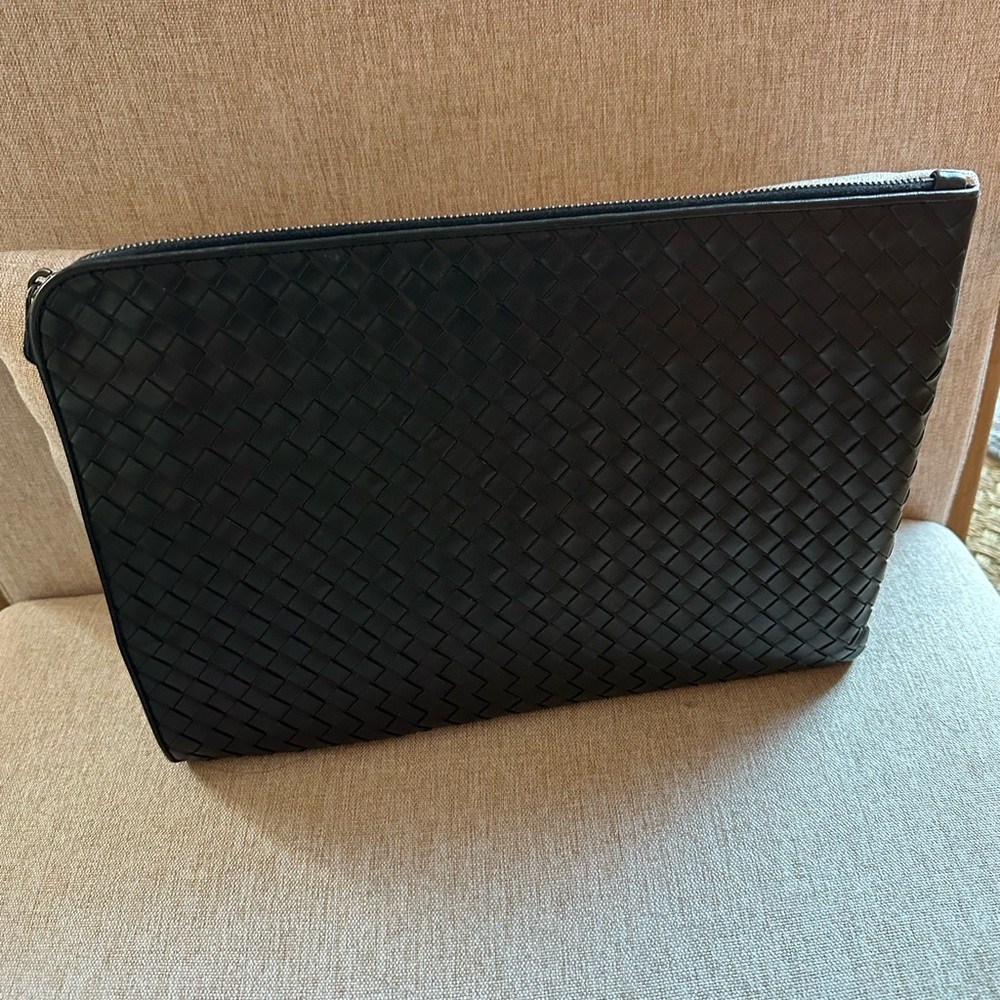 Bottega Veneta document case